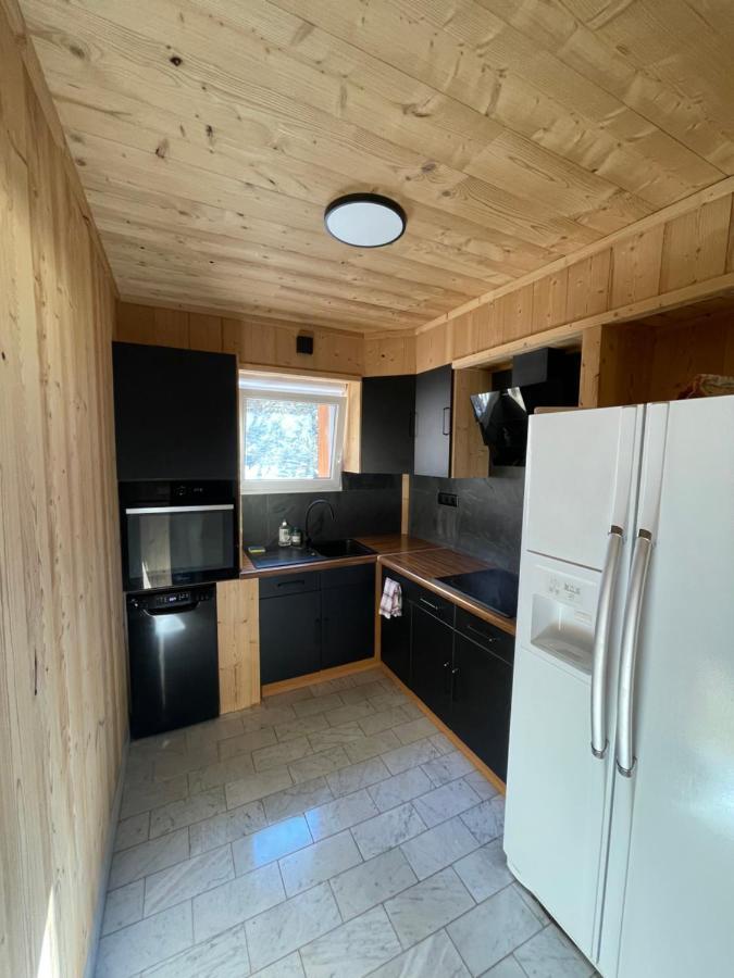 Chalet Isard Pyrenees 2000 - 300m Des Pistes Bolquere