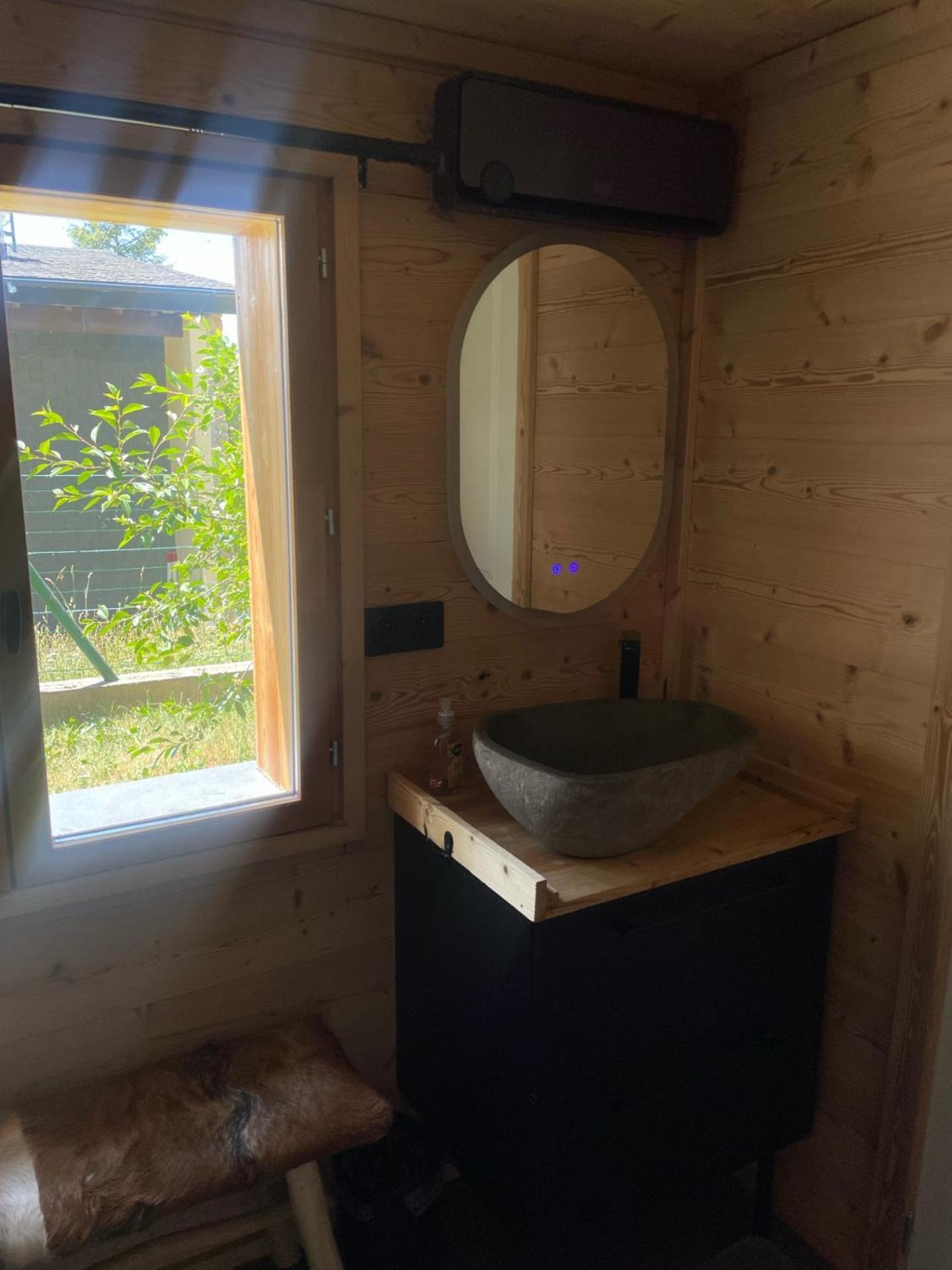 Chalet Isard Pyrenees 2000 - 300m Des Pistes *